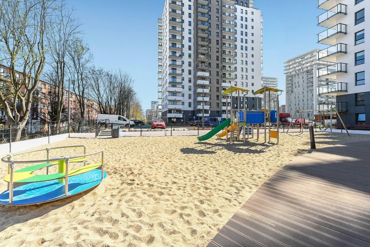 Platinium Spectrum Apartment กดัญสก์ ภายนอก รูปภาพ