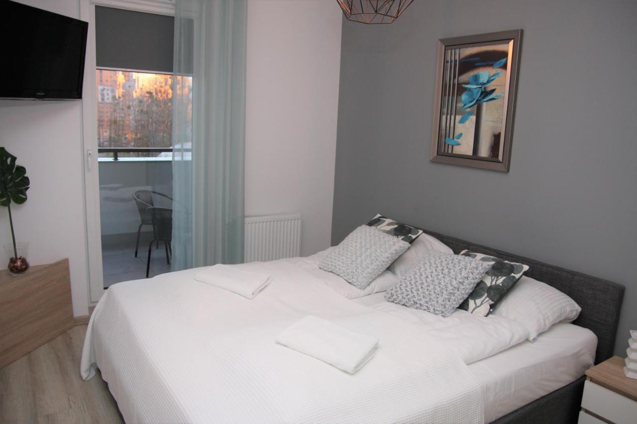 Platinium Spectrum Apartment กดัญสก์ ภายนอก รูปภาพ